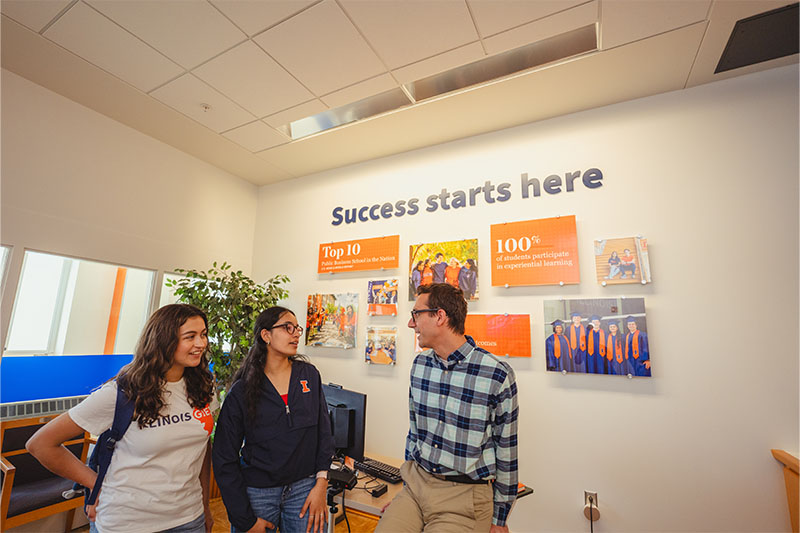 Students visiting the office of undergraduate programs